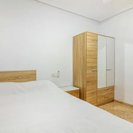 3 Bedroom In Apartment *