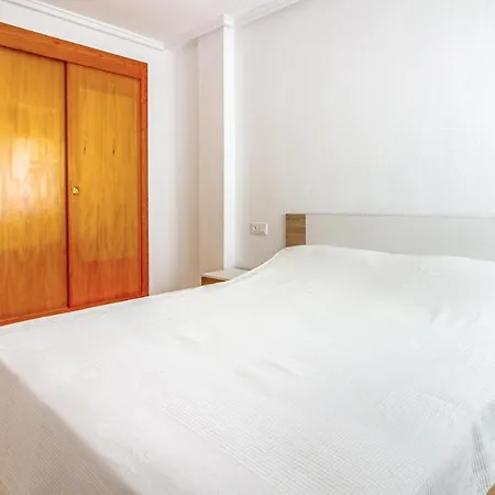 3 Bedroom In Apartment *